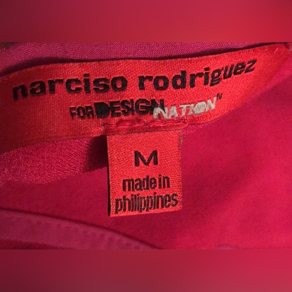 Narciso Rodriguez Design Fuchsia Back Zip Blouse Size Medium - Picture 3 of 3